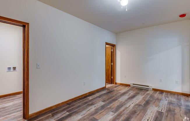 Studio, 1 bath, 631 sqft, $1,195, Unit 60