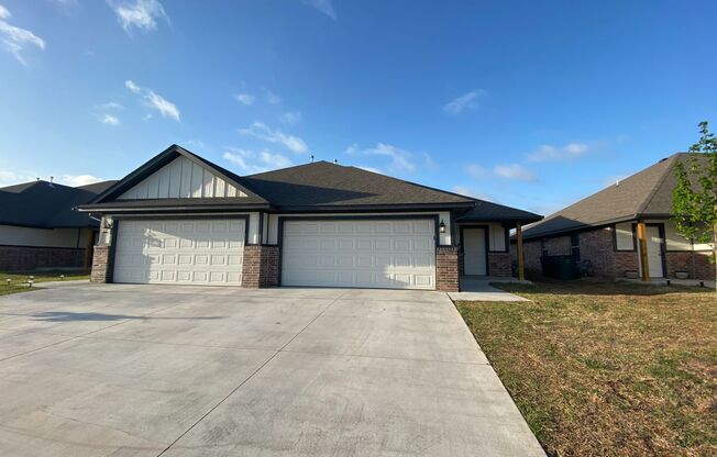 3/2 New Duplex in Piedmont Schools