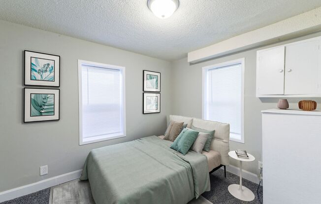 238 Irving Ave North