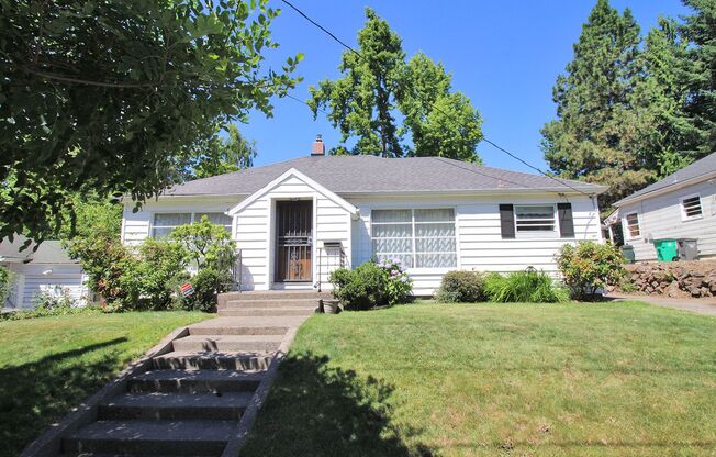 Exquisite 2 Bedroom South Burlingame Home with Lots of Character