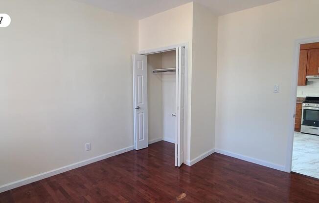 37 34 12 ST