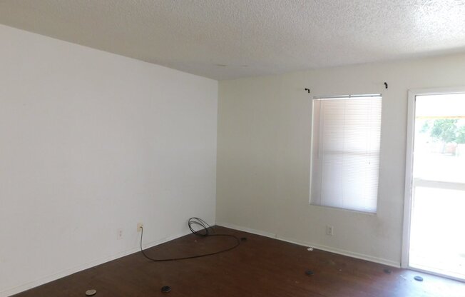 Bezdeka Properties1 (2205 Leah Cv)