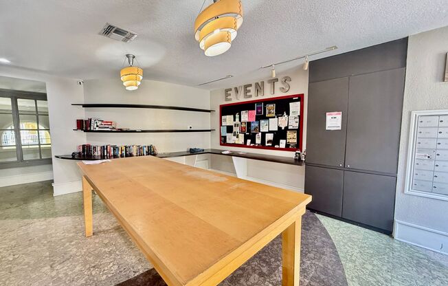 1 bed, 1 bath, $1,675, Unit Unit 378
