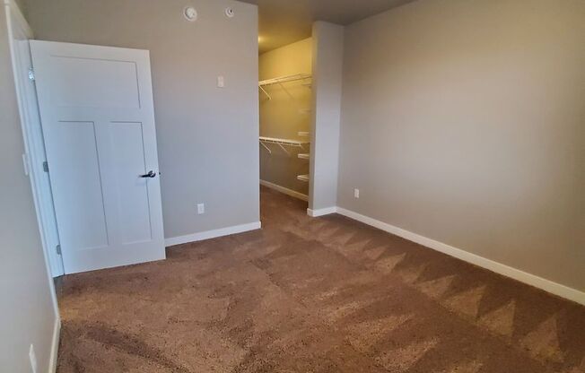 2 beds, 2 baths, $1,495, Unit 231