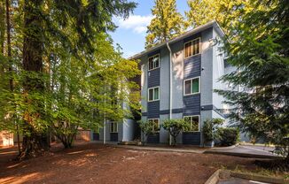 Move-In Ready 2BR Condo in Prime Finn Hill Location