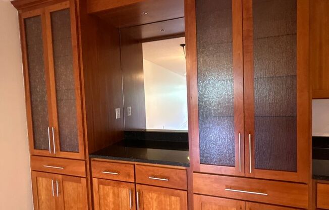 1 bed, 1 bath, 800 sqft, $1,595, Unit 407