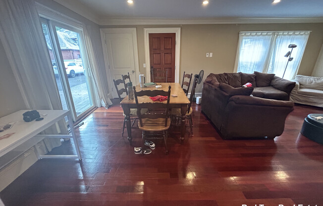 25 Crosby Rd.