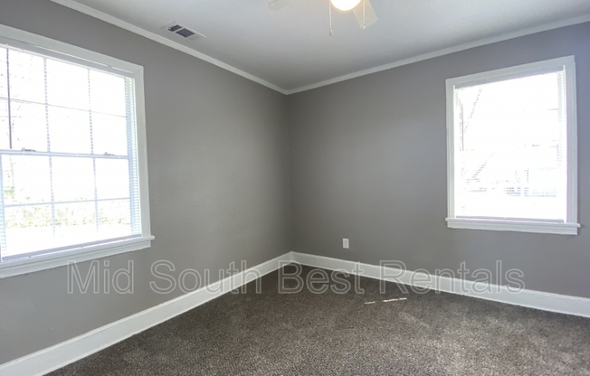 1372 COOPER SAINT CASTALIA HTS