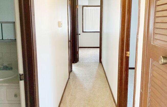 3 beds, 2 baths, 1,200 sqft, $1,345, Unit 17