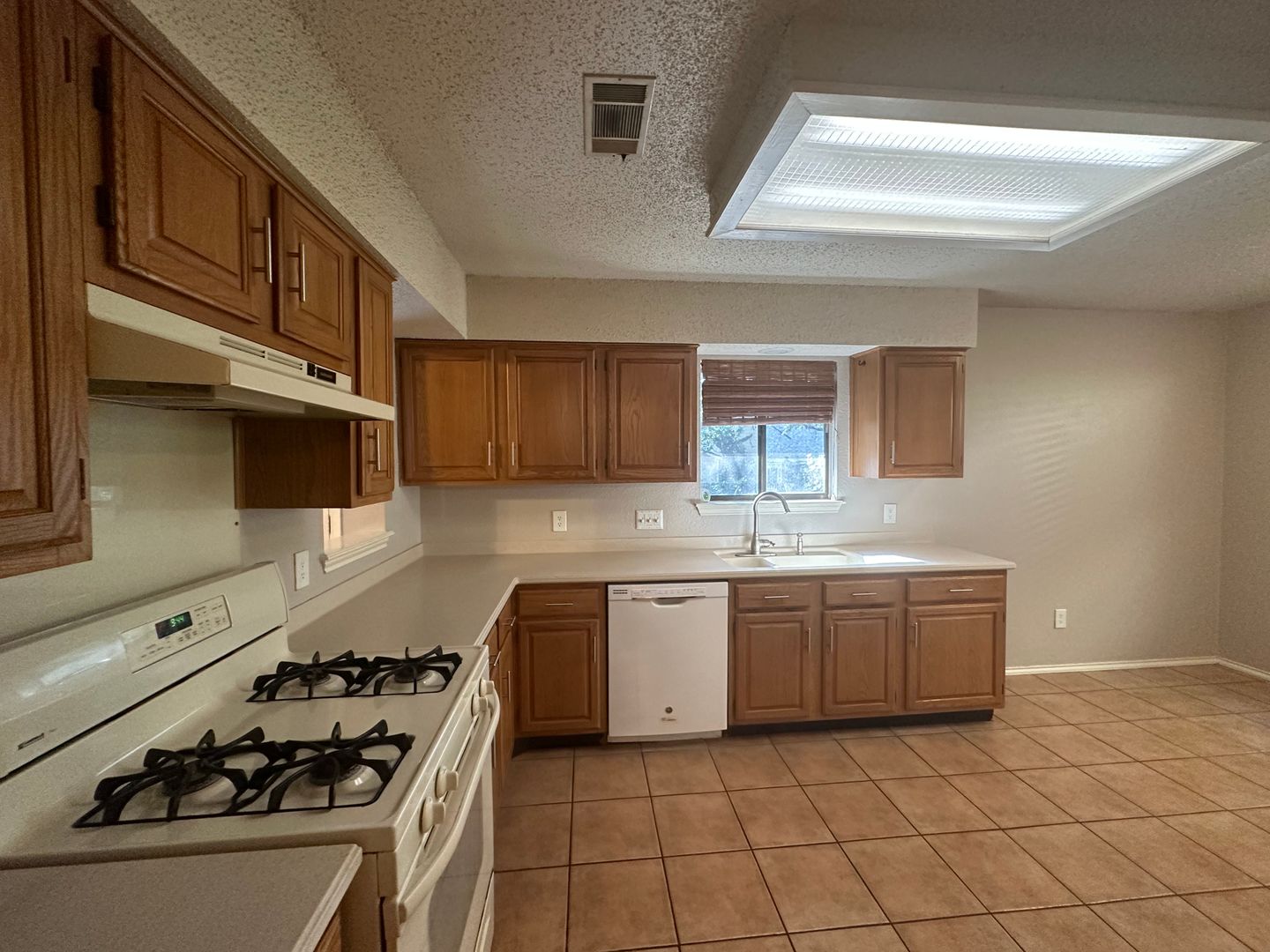 SFH -   OFF PARMER / McNEIL AREA - CALL FOR DETAILS