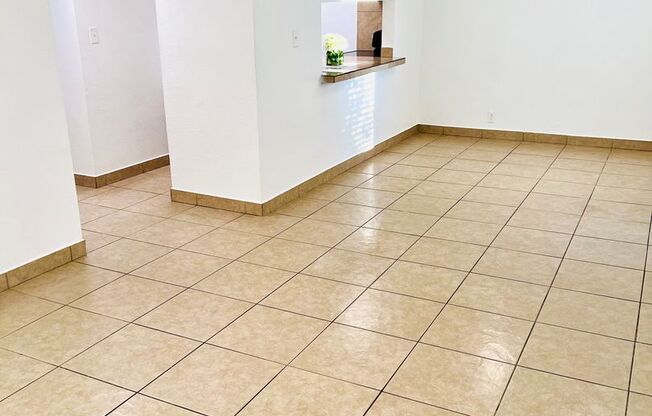 2 beds, 2 baths, 940 sqft, $1,449, Unit 110