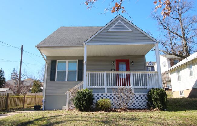 4BR/2.5B Home