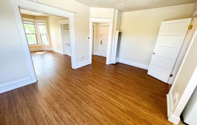 1 bed, 1 bath, 410 sqft, $1,795, Unit 301