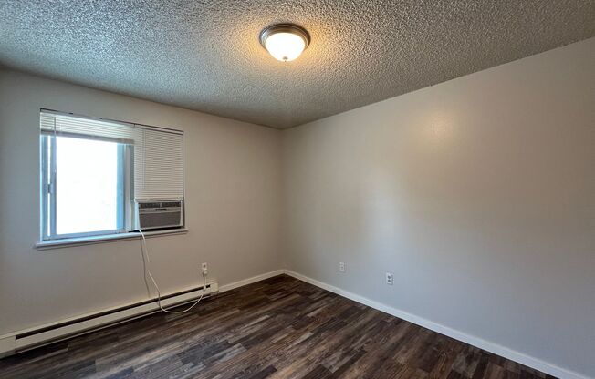1 bed, 1 bath, 705 sqft, $1,295, Unit 519-5