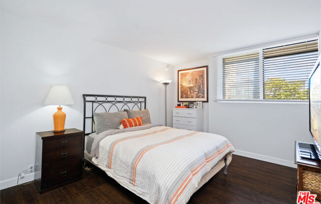 2 beds, 2 baths, 1,071 sqft, $4,500, Unit 501