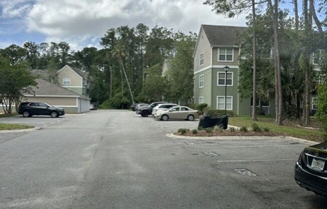 1 bed, 1 bath, $1,250, Unit # 635