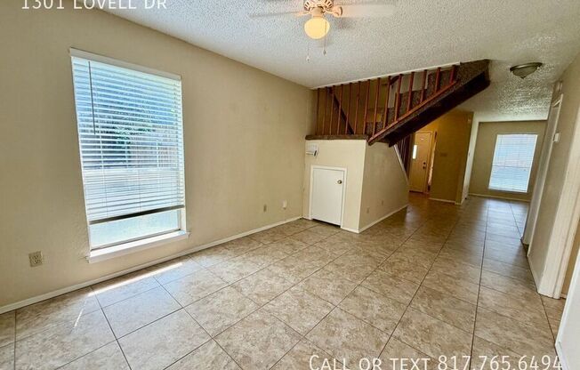 1301 LOVELL