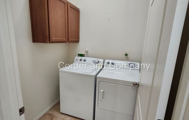 3 beds, 2 baths, $2,550