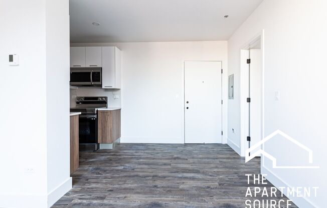 1 bed, 1 bath, $1,745, Unit 606