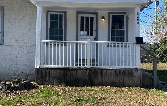 126 B Suffolk Ave, Colonial Heights, VA 23834