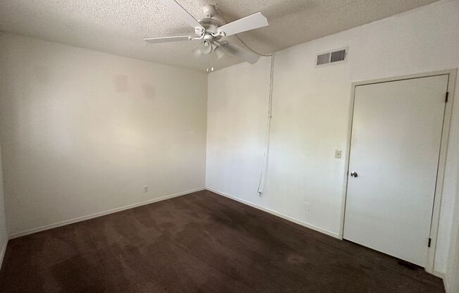 3 beds, 2 baths, $1,500