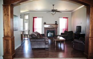 8829 NW 114 CIR