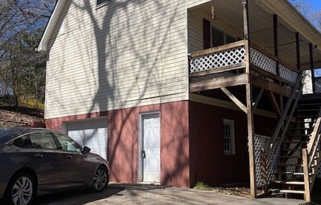 Gorgeous 3 Bedroom 2 Bath House with Front Porch!