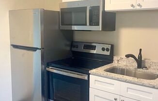 2 beds, 1 bath, 550 sqft, $1,395, Unit Unit 1