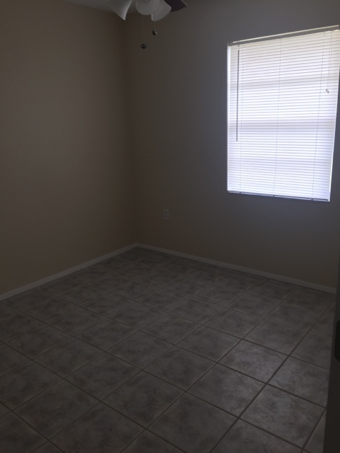 Three Bedroom One & A Half Bath - Bartow