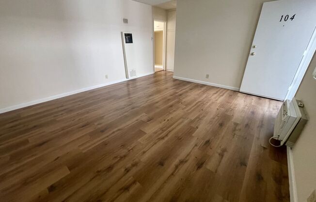 Studio, 1 bath, 400 sqft, $1,599, Unit 104