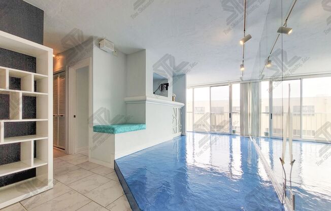 AVAILABLE 11/3/25 1BR / 1Bath / 1Pkg Condo Rental at Hale Luana!