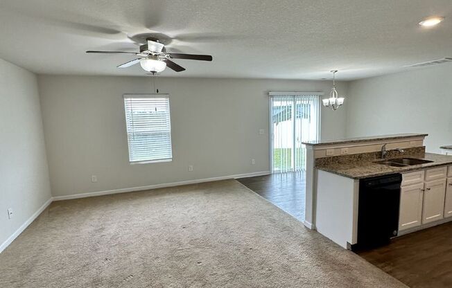 3 beds, 2.5 baths, $2,095