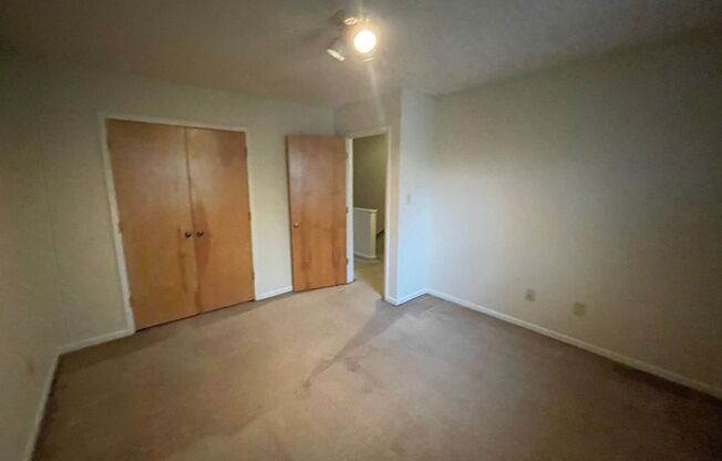 2 beds, 1.5 baths, $1,025, Unit #11