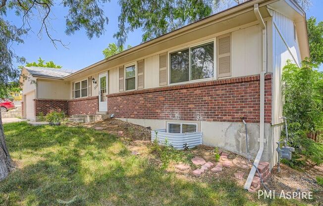 8224 PIERCE CT