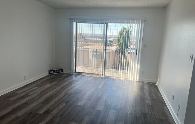2 beds, 2 baths, 1,200 sqft, $2,595, Unit D211