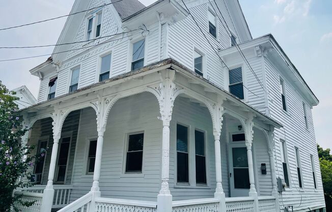 Spacious 4 Bedroom Twin FOR RENT in Bridgeton NJ $1650