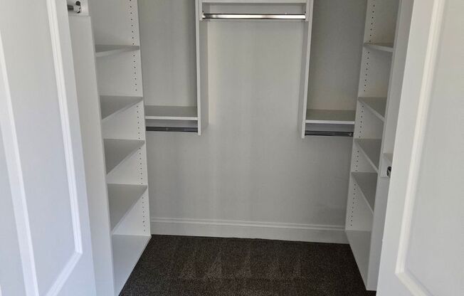 1 bed, 1 bath, 1,194 sqft, $2,480, Unit 806