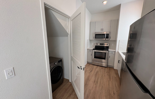 Division & Highland Rowhomes