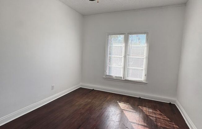 1 bed, 1 bath, $1,600, Unit Unit 211