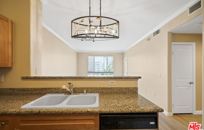 1 bed, 1 bath, 735 sqft, $2,500, Unit 308