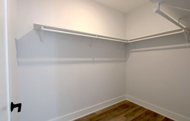 1 bed, 1 bath, 551 sqft, $1,385, Unit 102