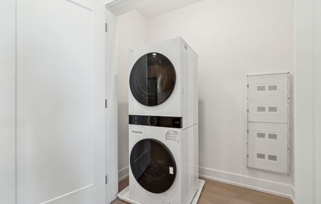 1 bed, 1 bath, 525 sqft, $1,660, Unit Unit 321