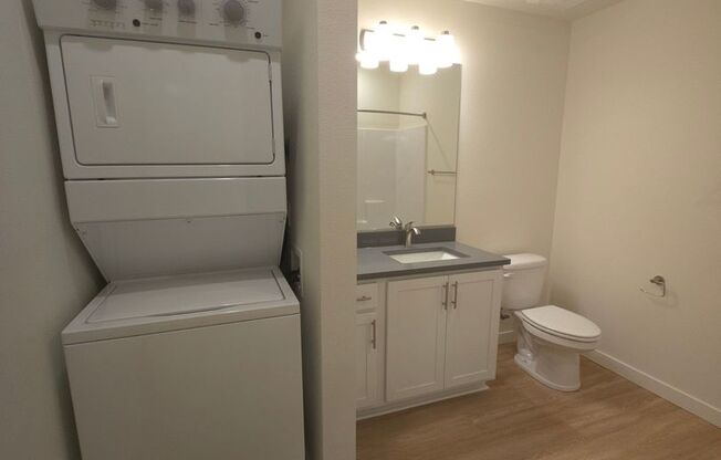 1 bed, 1 bath, 655 sqft, $1,545, Unit 313