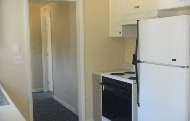 3 beds, 1 bath, $1,995