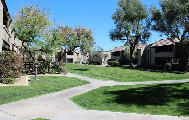 2 beds, 2 baths, 919 sqft, $1,675, Unit 1098