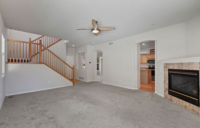 *Move In Special! $250 off of December rent if lease starts by 12/15/25!* Beautiful 4 bedroom in Observatory Village