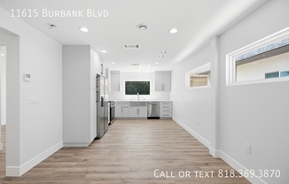 11615 BURBANK BLVD