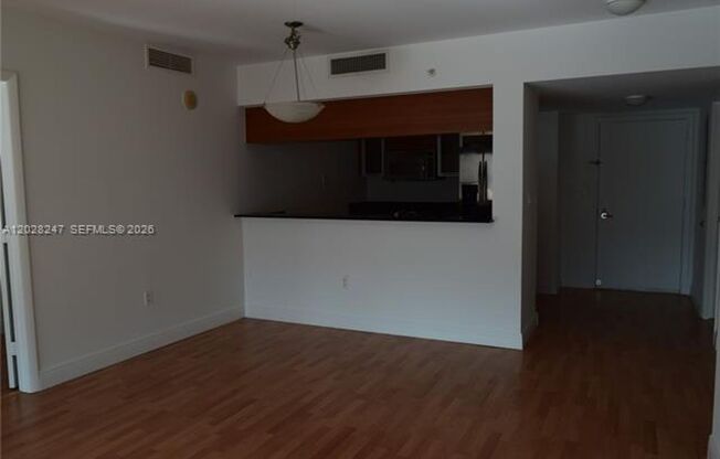 2 beds, 2 baths, $3,800, Unit # 2310