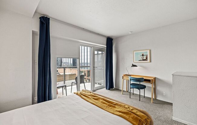 2 beds, 1 bath, 950 sqft, $2,400, Unit 308