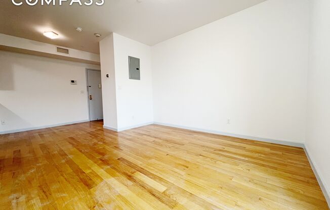 1 bed, 1 bath, $2,700, Unit 3